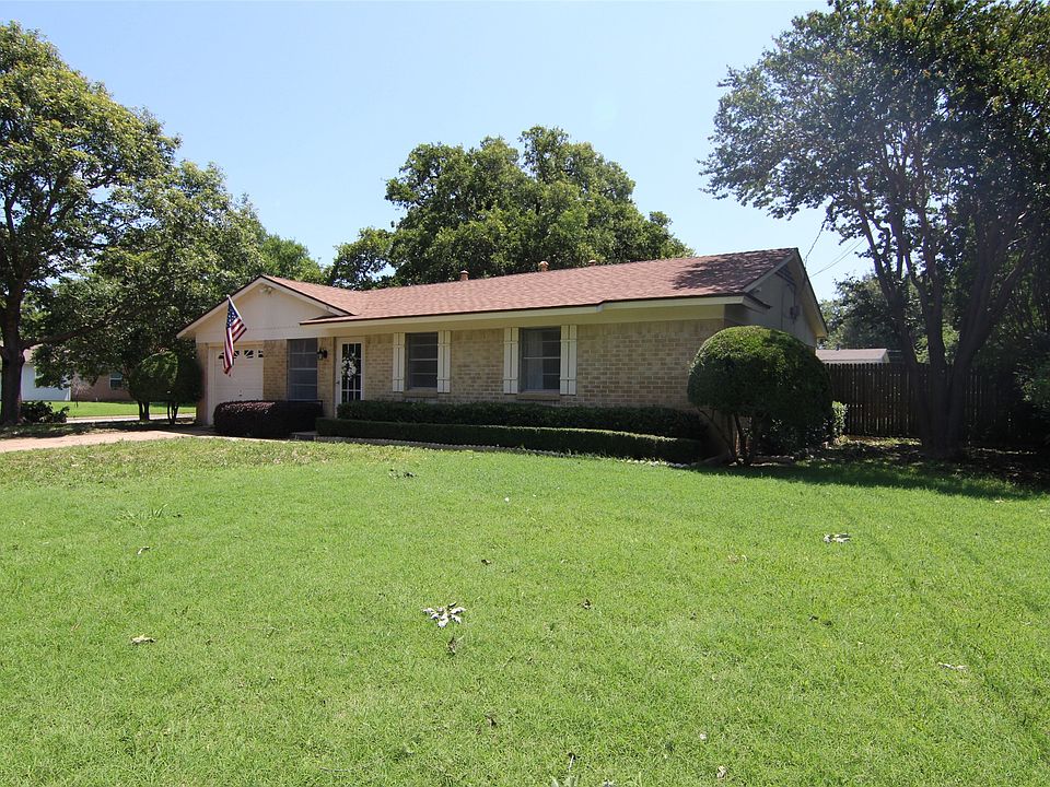 1st image of 14104 Marsha Dr