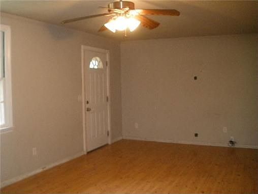 5th image of 8700 E 77th St