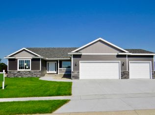 3025 20th Ave SE, Rochester, MN 55904