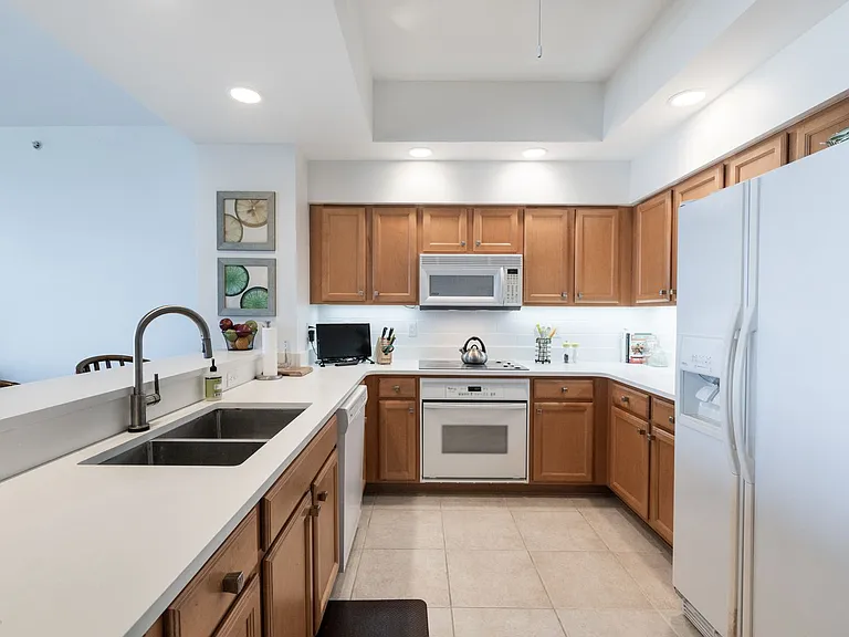 3313 Sunset Key Cir #336 — Photo 19