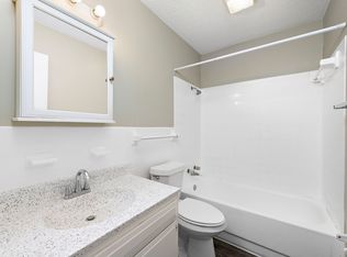 105 Shari Dr APT D, Peculiar, MO 64078