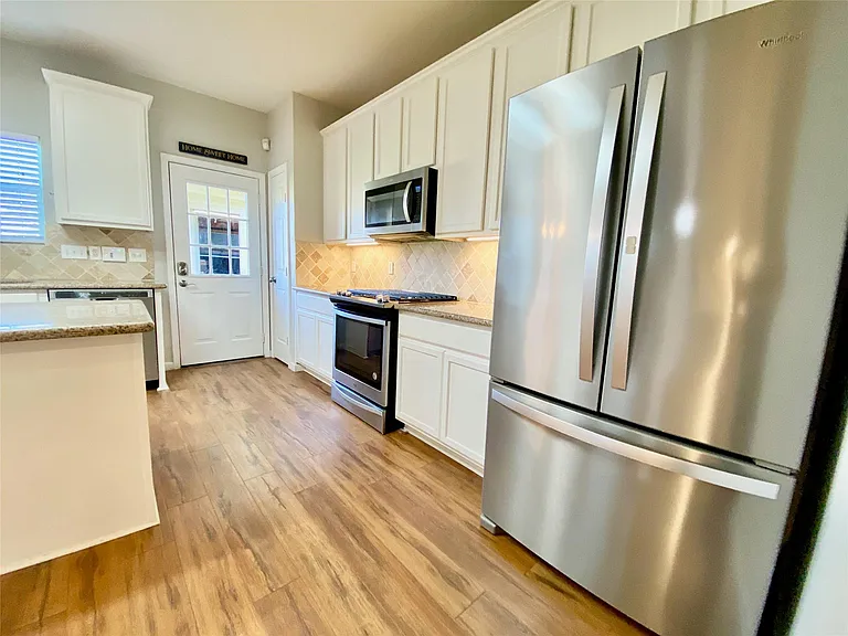 6315 Holly Canyon Ct — Photo 14