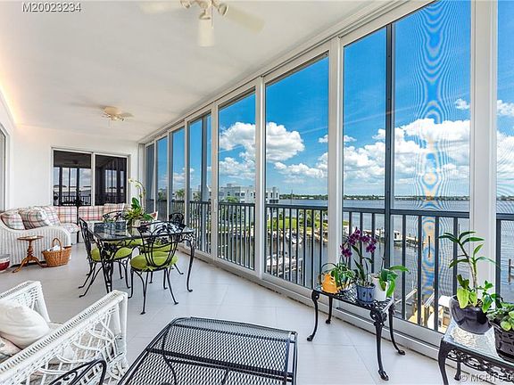 2nd image of 1170 SW Chapman Way Unit 107