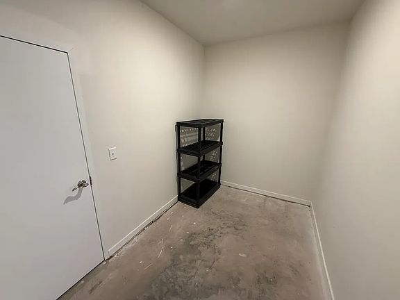 5th image of 243 Lorhan Dr