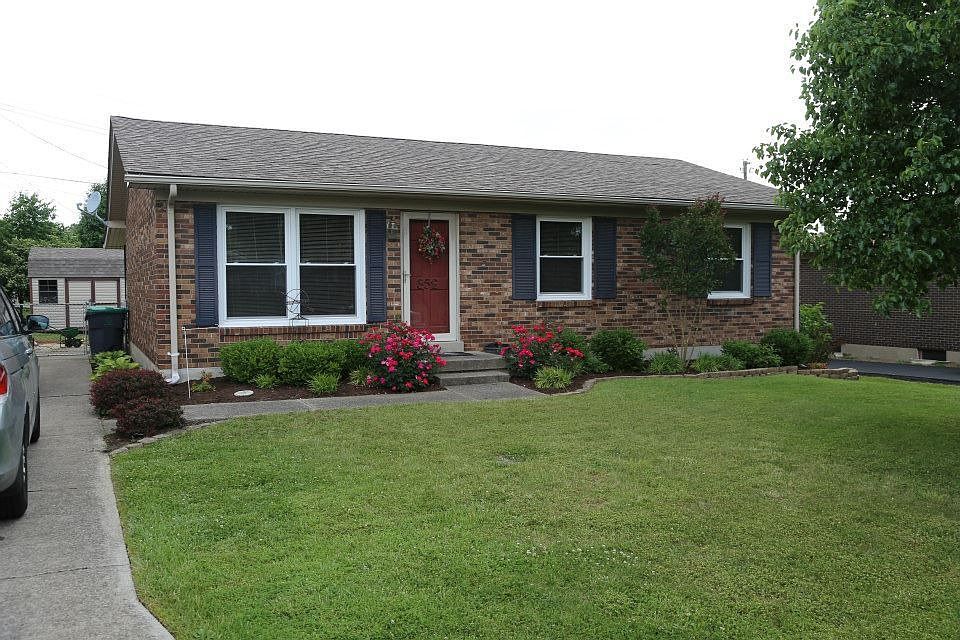 1st image of 852 Harkins Dr