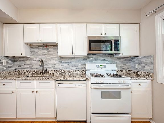 5th image of 1599 Brentwood Dr #544