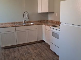 415 E 7th St #A, Galena, KS 66739