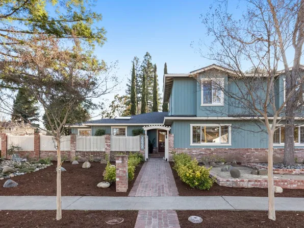 16968 Frank Ct, Los Gatos, CA 95032