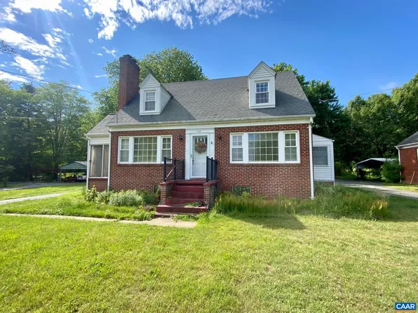 210 W Gordon Ave, Gordonsville, VA 22942