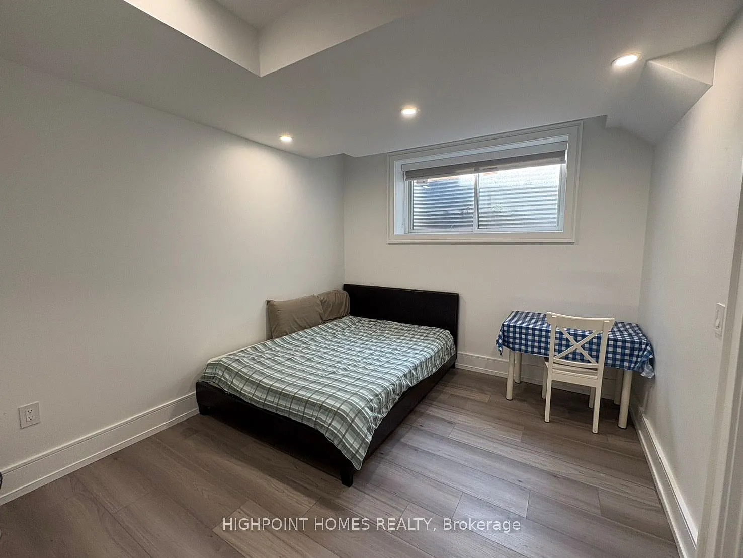 2 bed, $2,500 — Photo 4