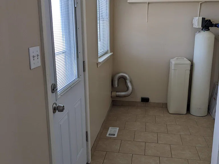 Utility room (Culligan not included in rent, but recommended to soften water)
