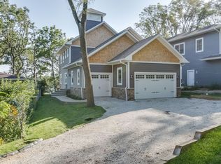 33125 76th St, Burlington, WI 53105