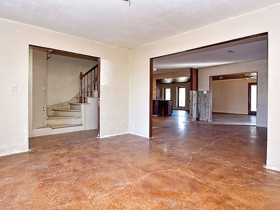 5th image of 4811 Oldfort Hill Dr