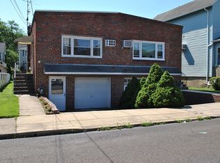 44 Park Ave, Rockledge, PA 19046