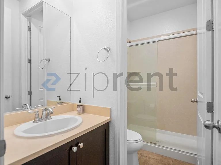 5279 Iron Horse Pkwy — Photo 14
