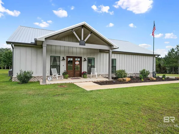 24864 Newport Rd, Robertsdale, AL 36567
