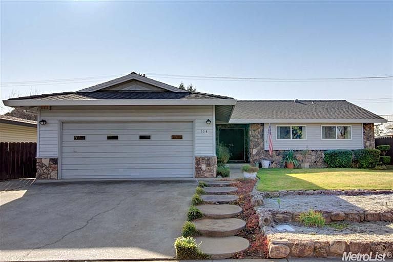 1st image of 514 Vine Way