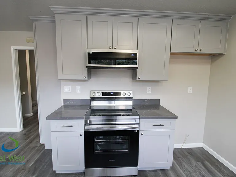 816 Glenside Dr — Photo 8