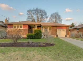 104 Burbank Rd, Kitchener, ON N2B1E2