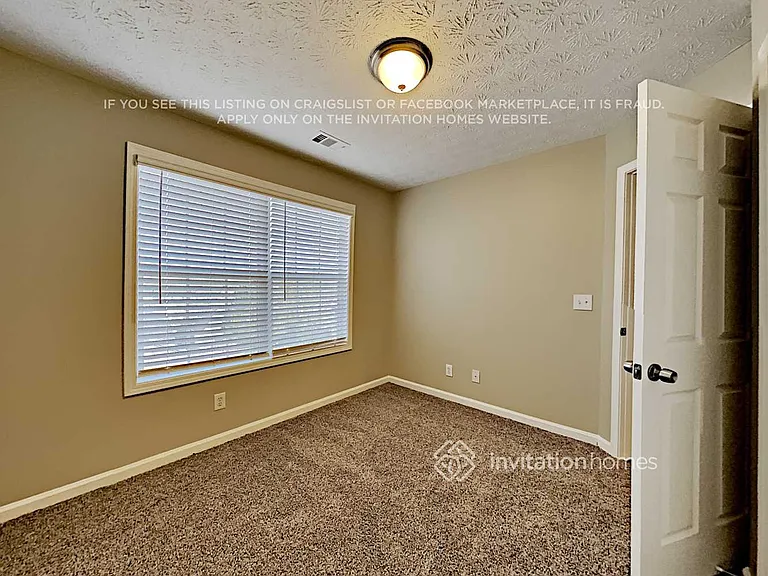 327 Providence Rd — Photo 12