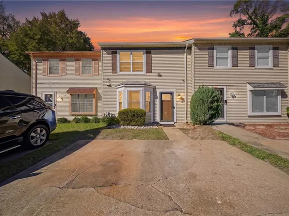 332 Harrier St, Virginia Beach, VA 23462