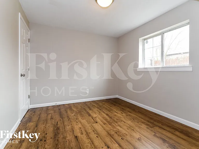 3703 Bonn Blvd — Photo 8
