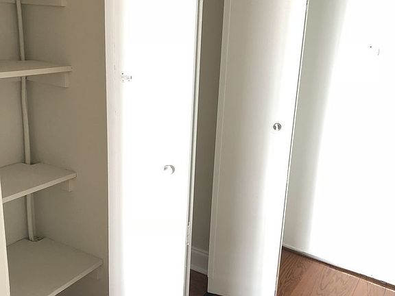 4th image of 3333 Broadway APT B17j