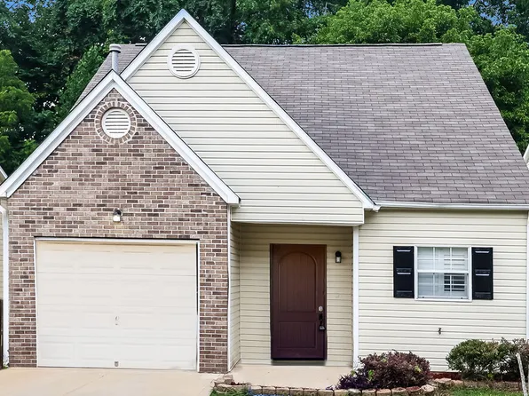 4522 Rock Creek Cir, Trussville, AL 35173