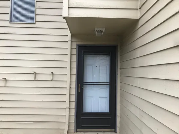 2651 SE River Rd #1, Hillsboro, OR 97123