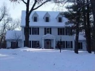 W8683 Pheasant Run, Hortonville, WI 54944