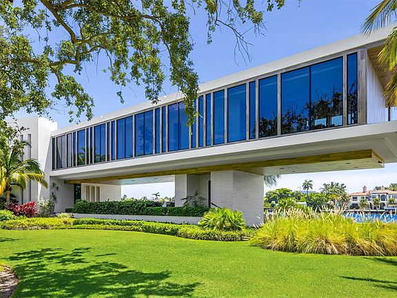 5th image of 516 Mola Avenue