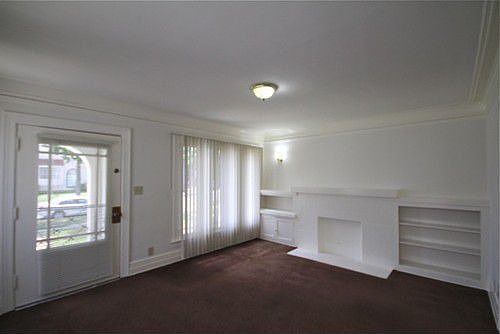 2nd image of 2621 W Grand Ave