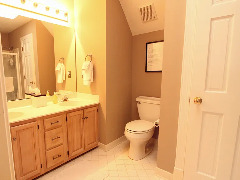 1776 Dunmore Pl — Photo 16