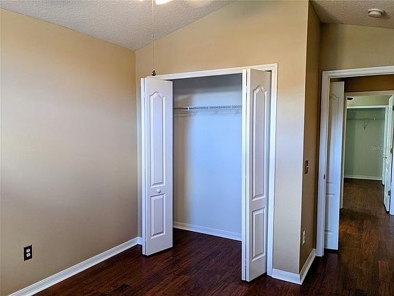 4th image of 30826 Midtown Ct