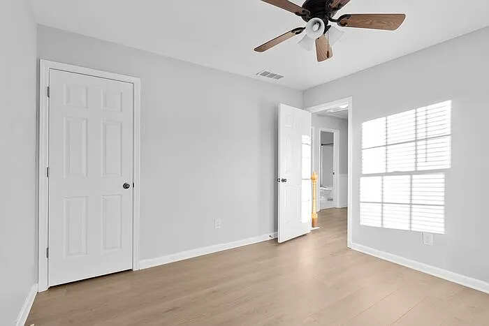 2375 Chandler Grove Dr — Photo 25