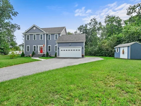 6 Kieronski Ct, Uxbridge, MA 01569