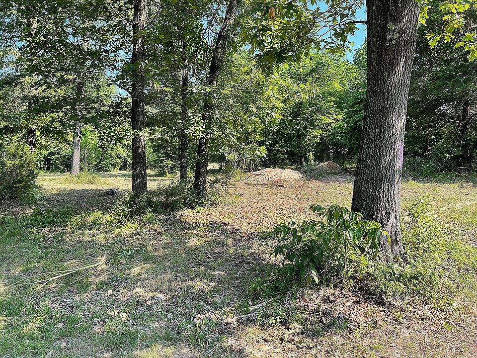 1st image of 12001 Robinwood Dr