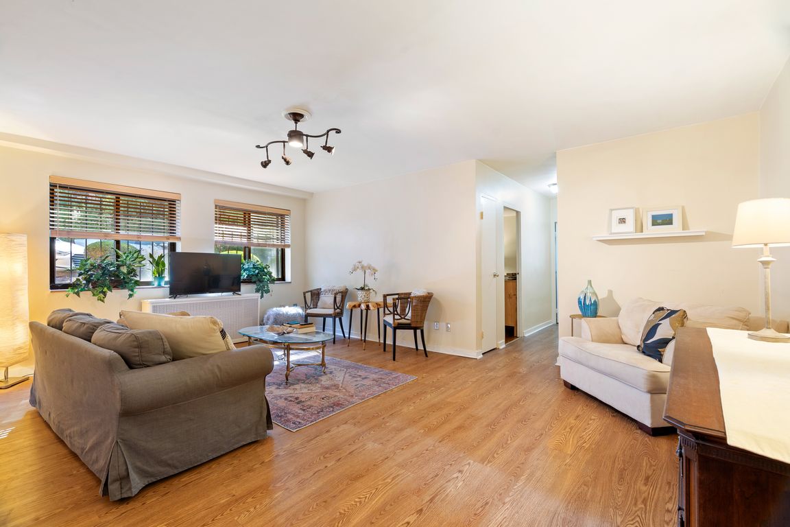 next background image