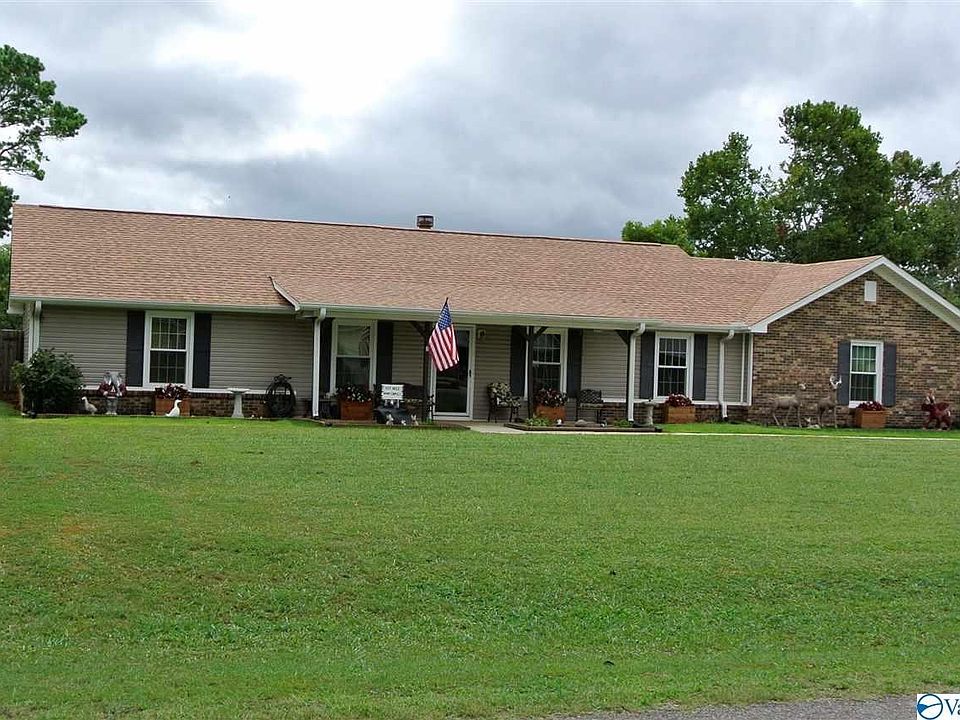 1st image of 112 Callaway Ln