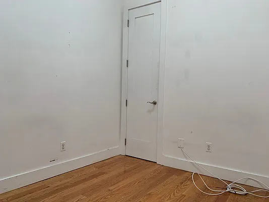 Rented by Brooklyn Group | media 14