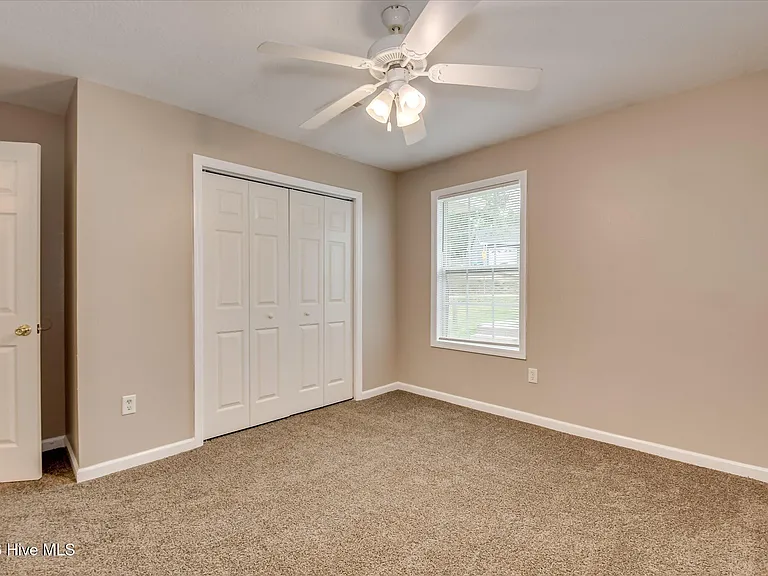 101 Old Thomson Rd #B — Photo 17