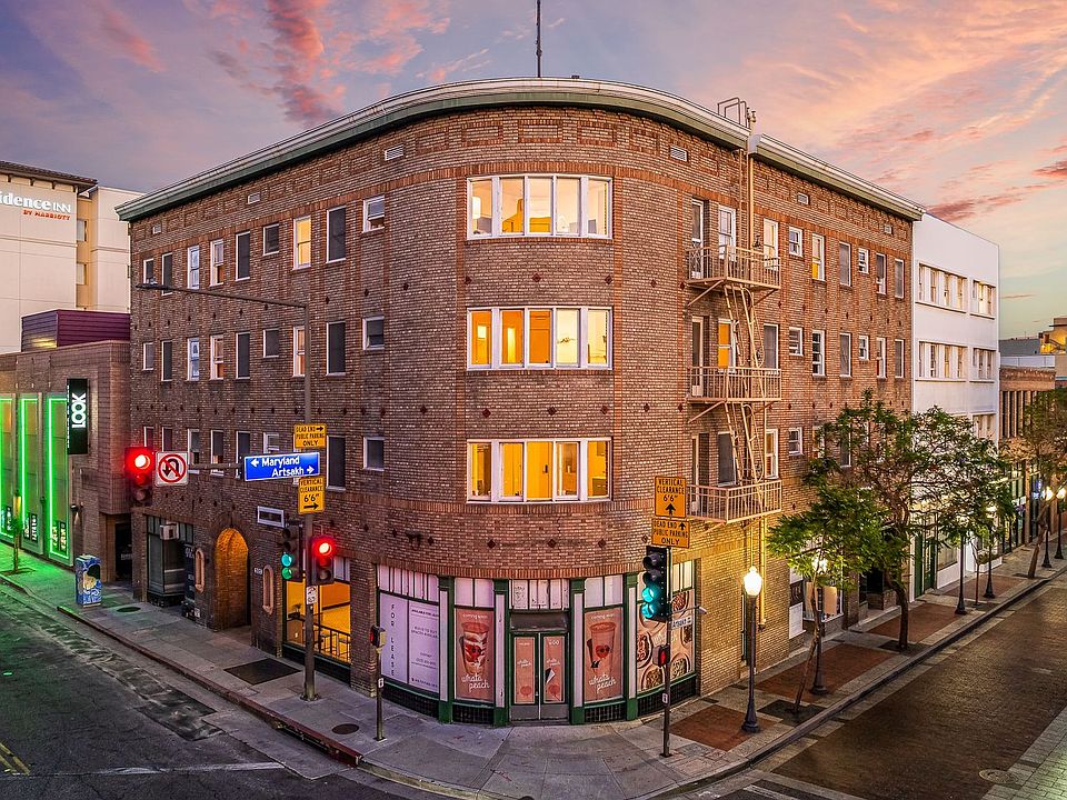 Building Photo 2
