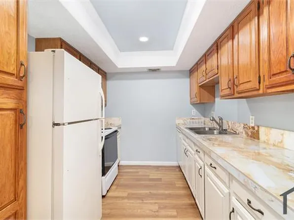 2826 S Bartell Dr, Houston, TX 77054