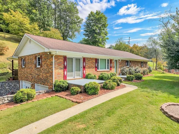6762 Hwy 421 N, Vilas, NC 28692