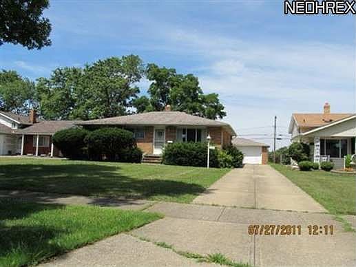1st image of 5880 White Pine Dr