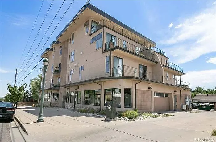 2900 W 44th Ave #203 — Photo 20