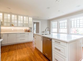 39-24 213th St, Bayside, NY 11361