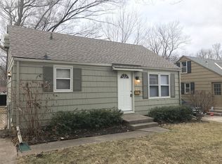 8146 Belleview Ave, Kansas City, MO 64114