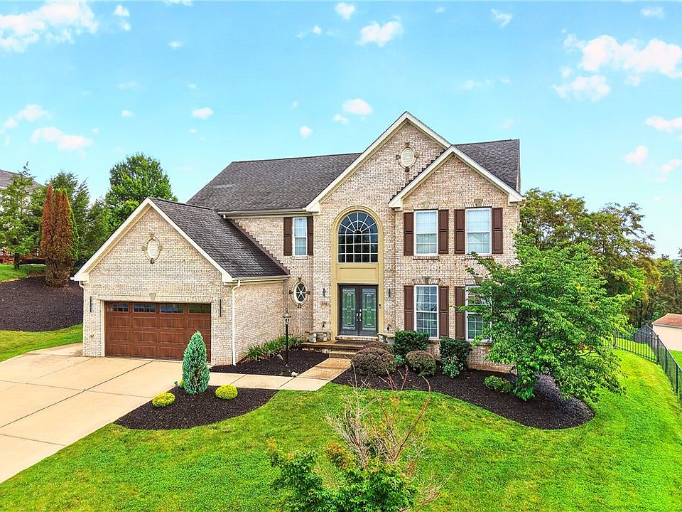 1st image of 132 Birch Dr