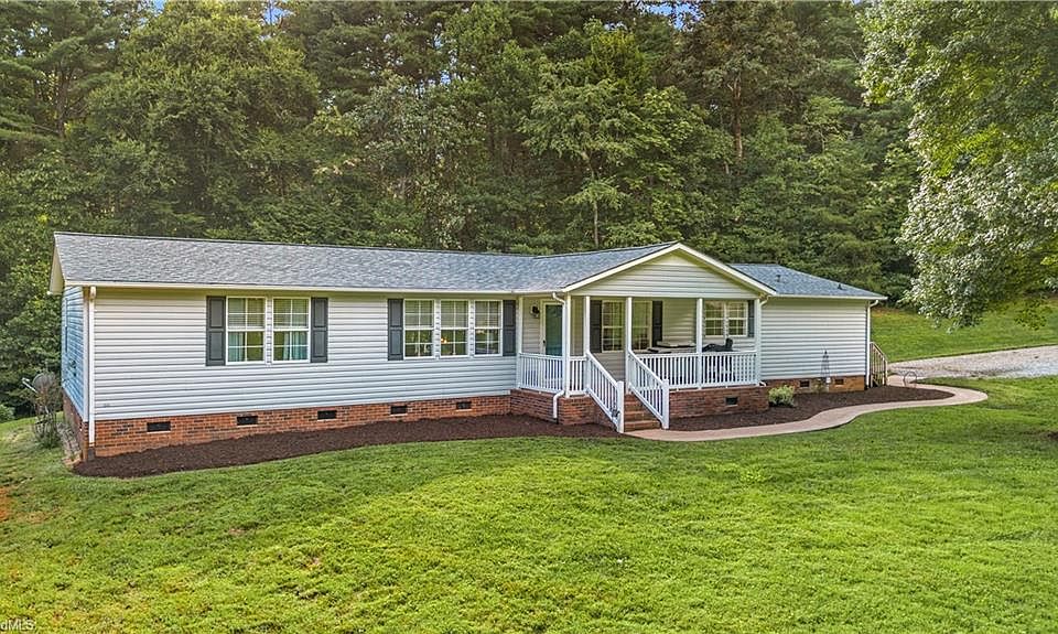 1st image of 238 Pilgrim Ridge Rd